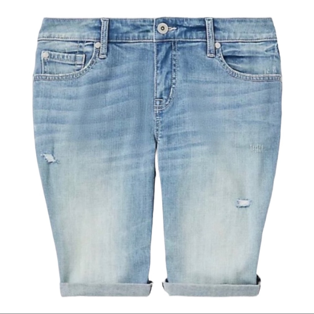 Torrid Distressed Denim Bermuda Shorts Light Wash Size 18